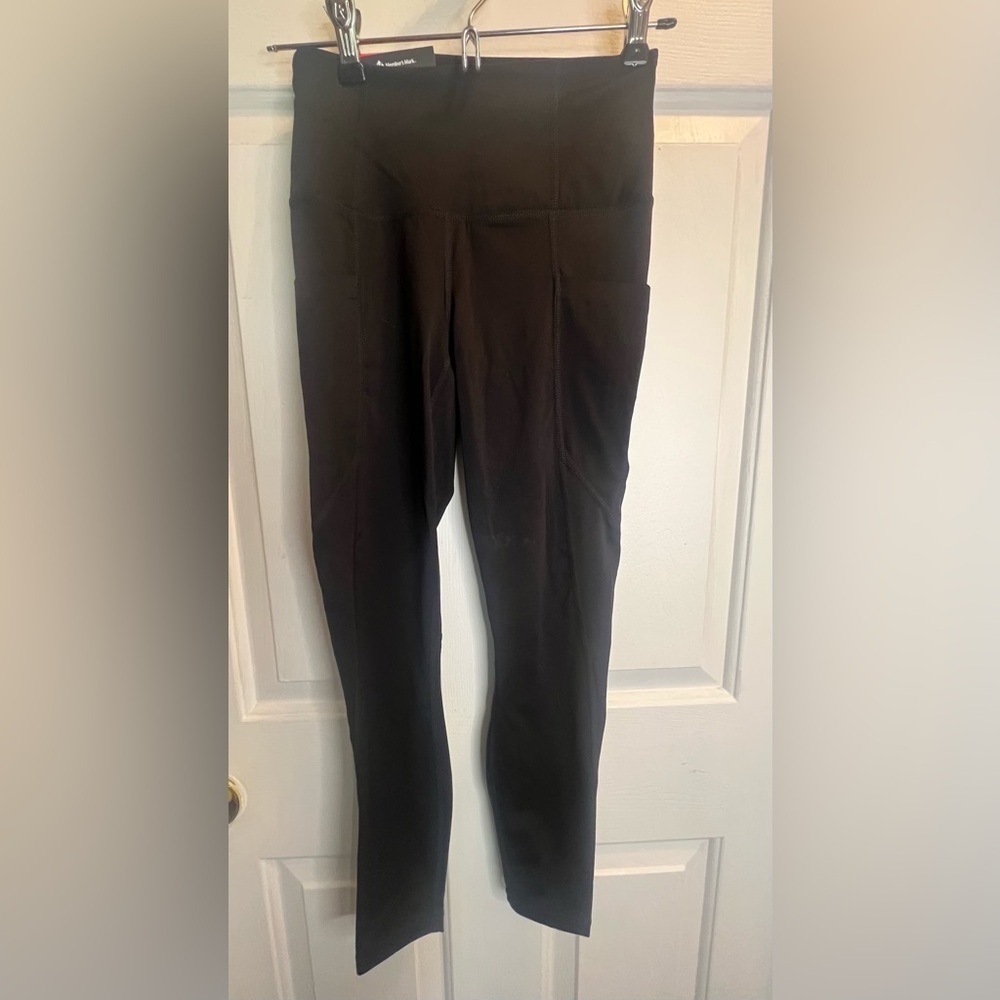 Black High-Waist Performance Leggings